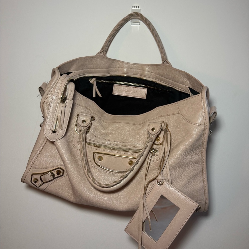 Balenciaga Classic City Bag in Blush Nude Grained Leather, Pre-Fall 2017–2019